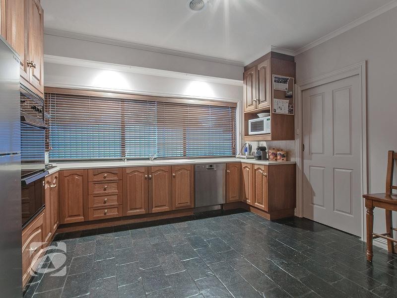 4 Tyrone Court, Wynn Vale SA 5127