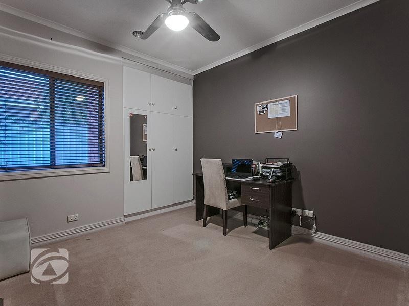 4 Tyrone Court, Wynn Vale SA 5127