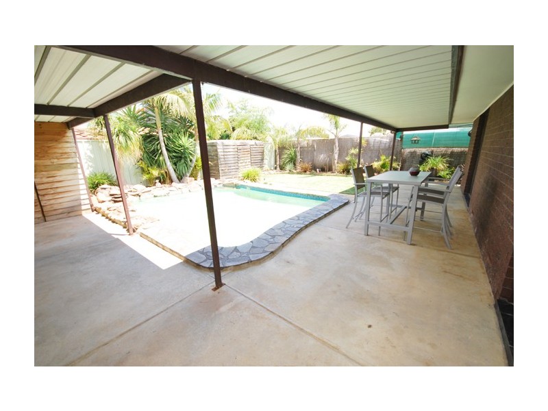 28 Duke Avenue, Para Hills SA 5096