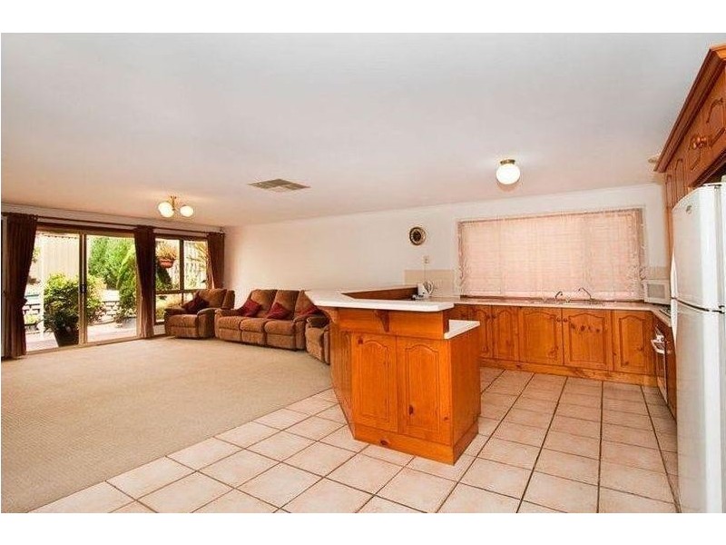 11 Orange Avenue, Golden Grove SA 5125