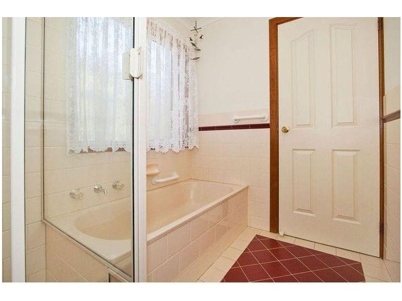 11 Orange Avenue, Golden Grove SA 5125