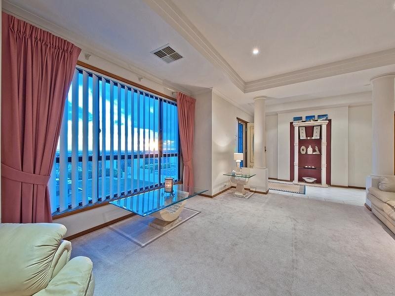 6 Prasad Court, Hillbank SA 5112