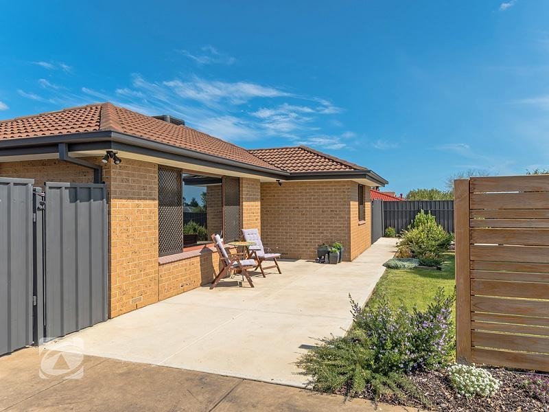 15 Fraser Avenue, St Agnes SA 5097