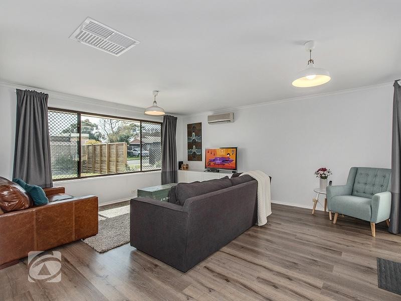15 Fraser Avenue, St Agnes SA 5097