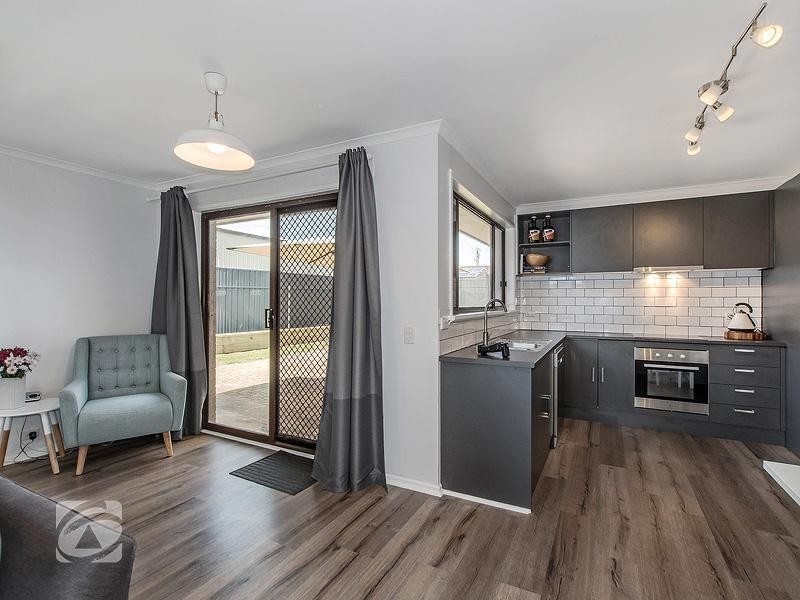 15 Fraser Avenue, St Agnes SA 5097