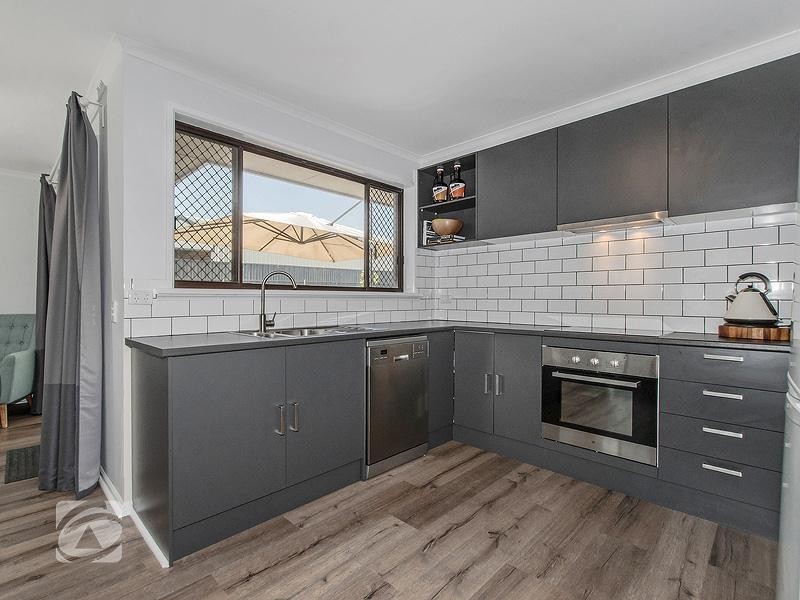 15 Fraser Avenue, St Agnes SA 5097