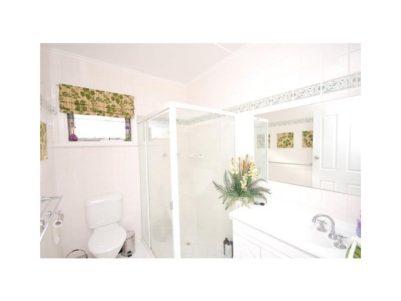 16 School Drive, Banksia Park SA 5091