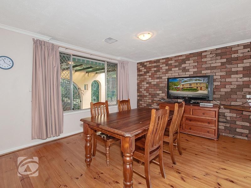 9 Farm Drive, Redwood Park SA 5097