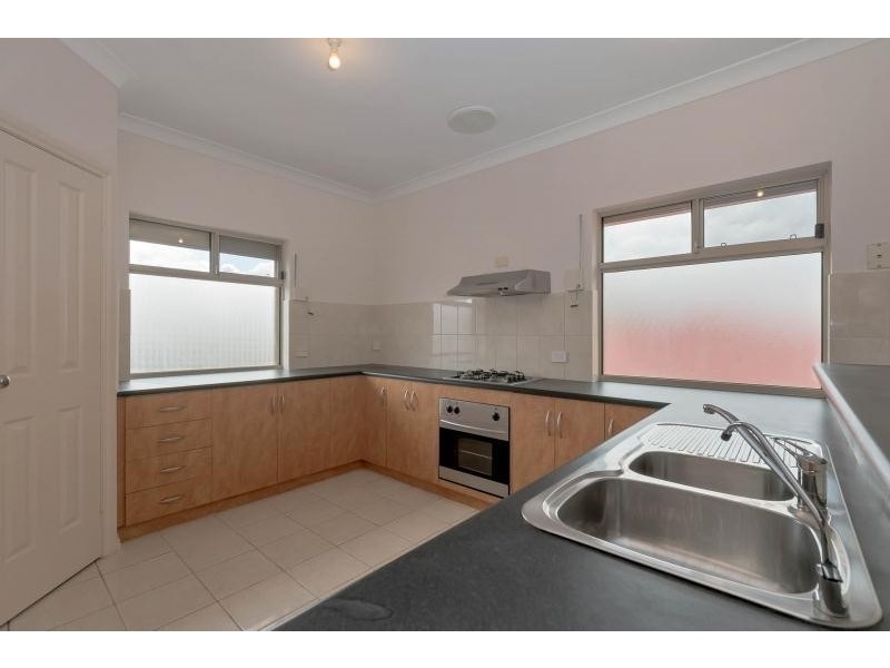 37 Conservatory Circuit, Oakden SA 5086