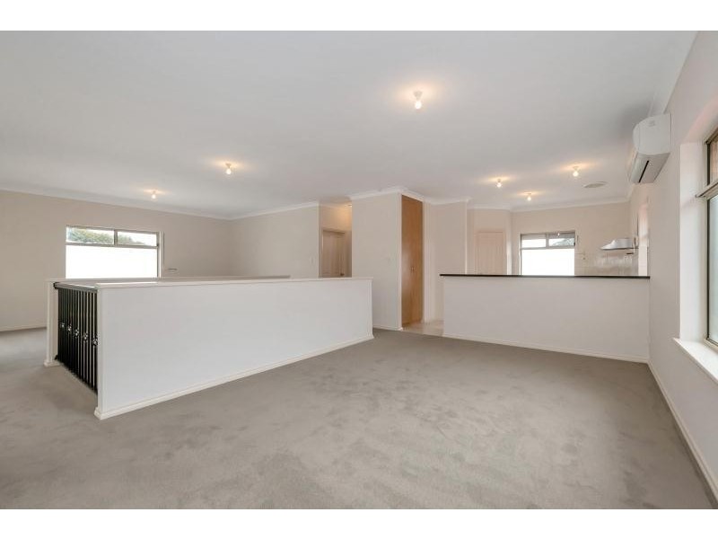 37 Conservatory Circuit, Oakden SA 5086