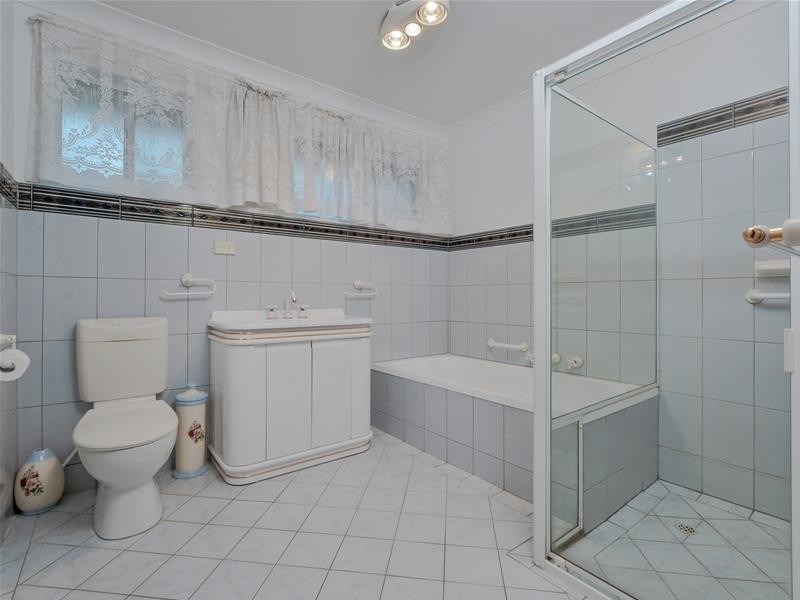 4/4 Sunnyview Crescent, Ridgehaven SA 5097