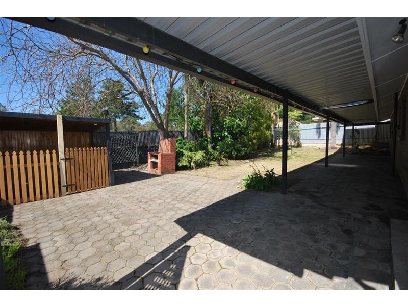 60 Heather Drive, Ridgehaven SA 5097