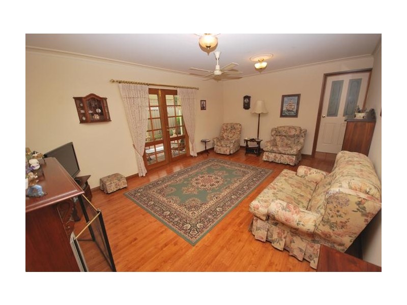 8 Driscoll Court, Greenwith SA 5125