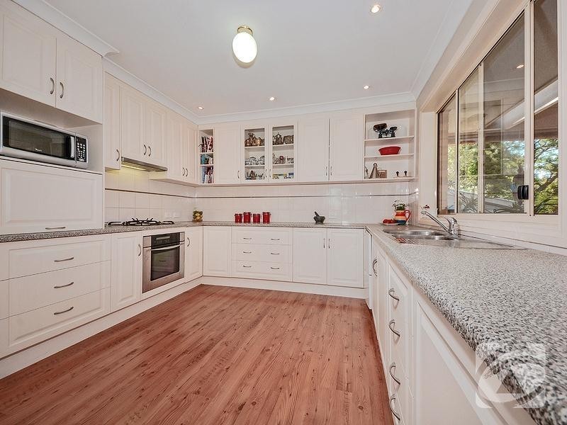 11 Crafter Street, Fairview Park SA 5126