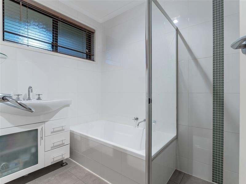 11 Palmyra Street, Modbury Heights SA 5092