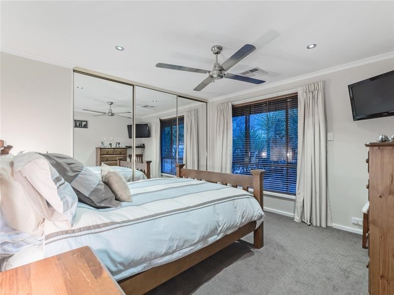 11 Palmyra Street, Modbury Heights SA 5092