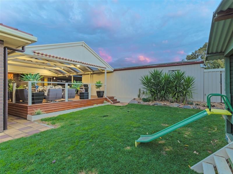 11 Palmyra Street, Modbury Heights SA 5092