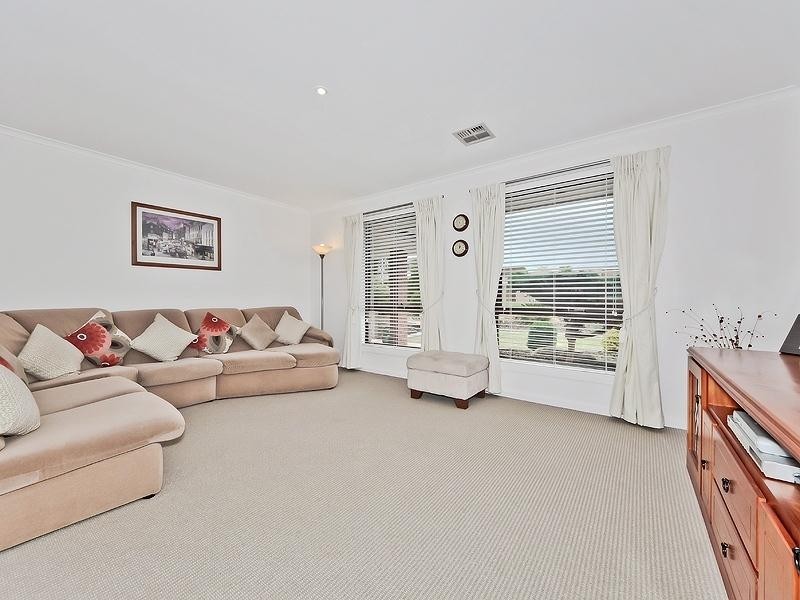 30 Cedric Avenue, Redwood Park SA 5097