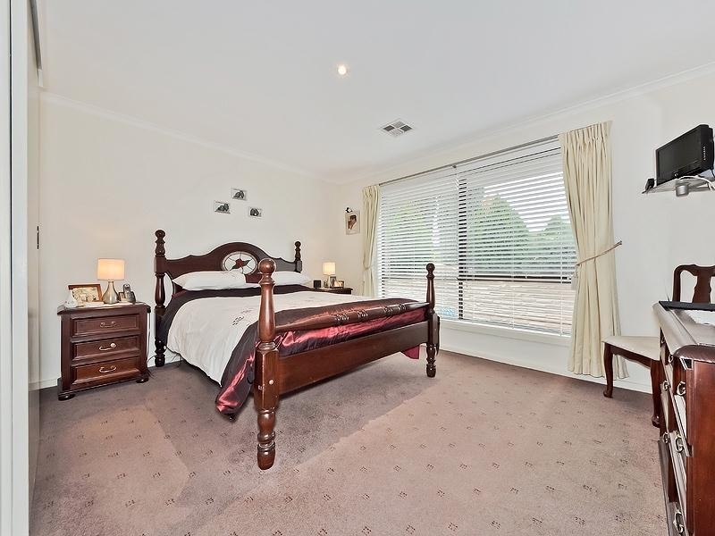 30 Cedric Avenue, Redwood Park SA 5097