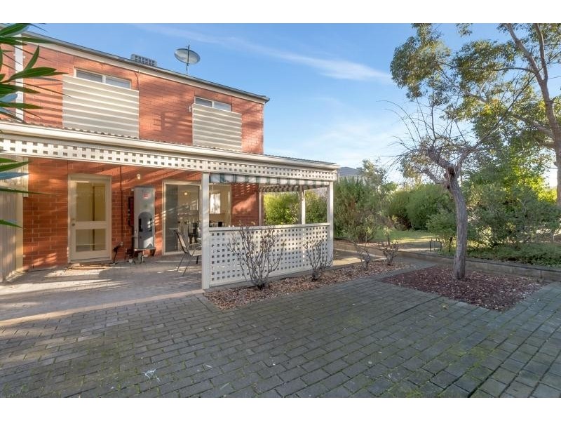 48A Sir Ross Smith Boulevard, Oakden SA 5086