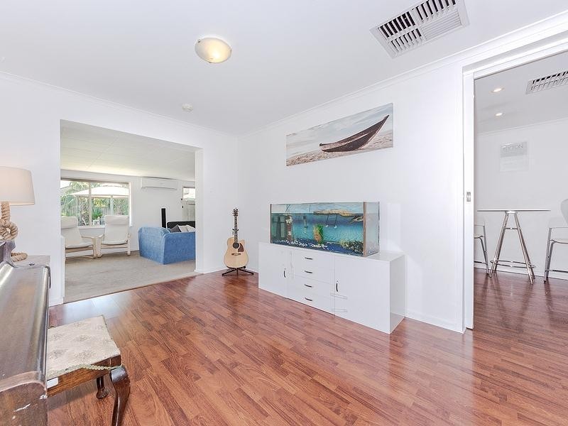 8 Shiraz Street, Wynn Vale SA 5127