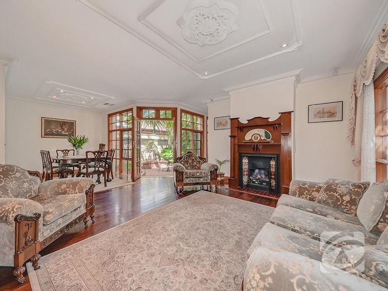 5 Rundle Court, Greenwith SA 5125