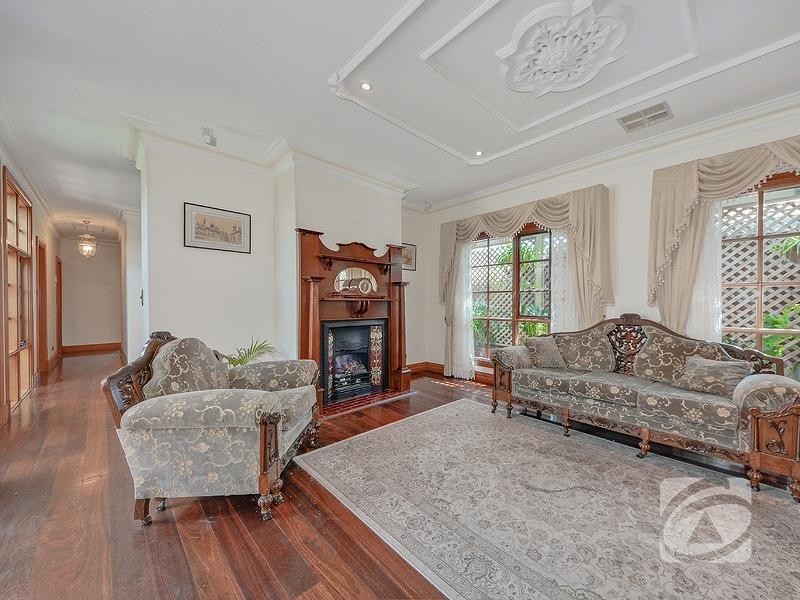 5 Rundle Court, Greenwith SA 5125