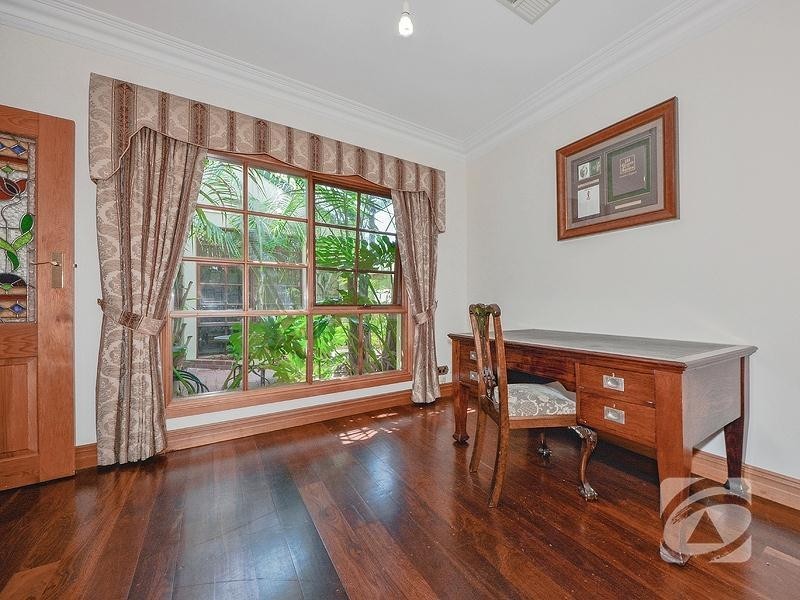 5 Rundle Court, Greenwith SA 5125