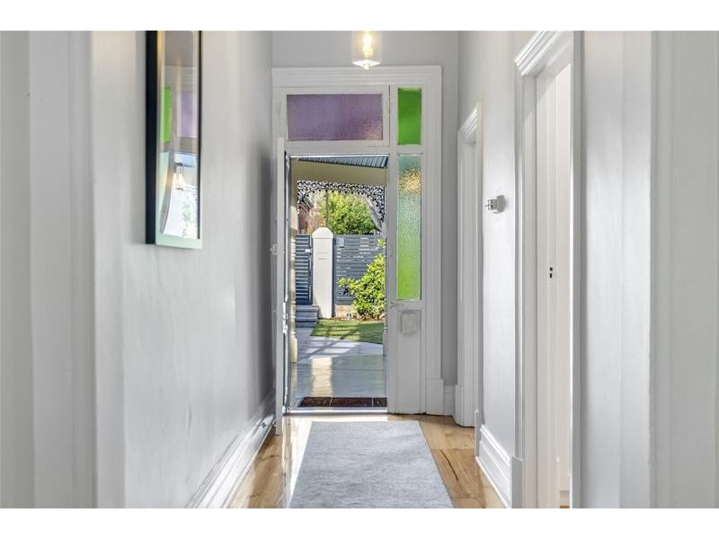 54 Sixth Avenue, St Peters SA 5069