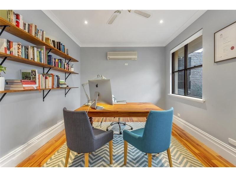 54 Sixth Avenue, St Peters SA 5069