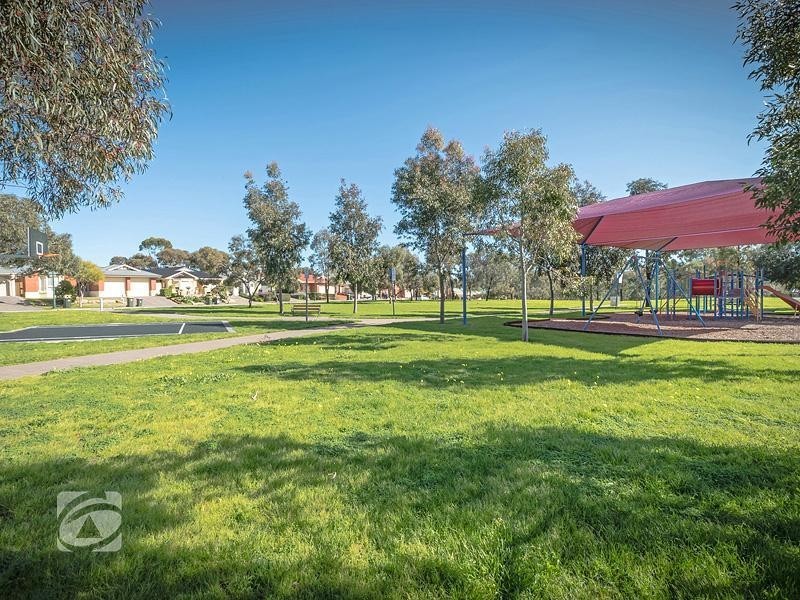 6 Creekview Drive, Walkley Heights SA 5098