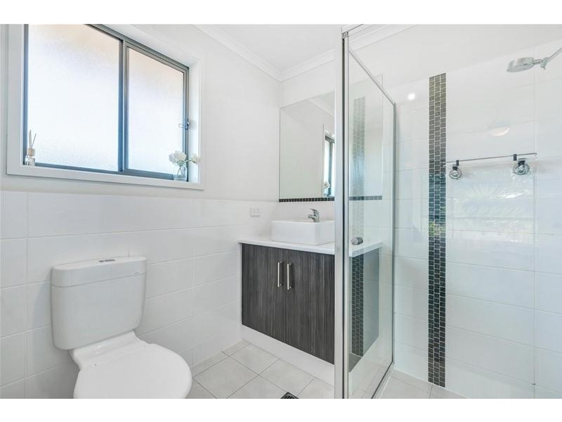 4 West Parkway, Andrews Farm SA 5114