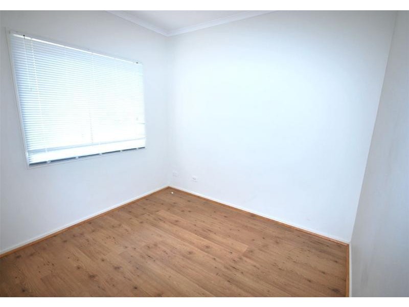 42 Franklin Avenue, Mawson Lakes SA 5095