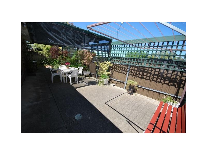 2/2 Chertsey Court, Wynn Vale SA 5127