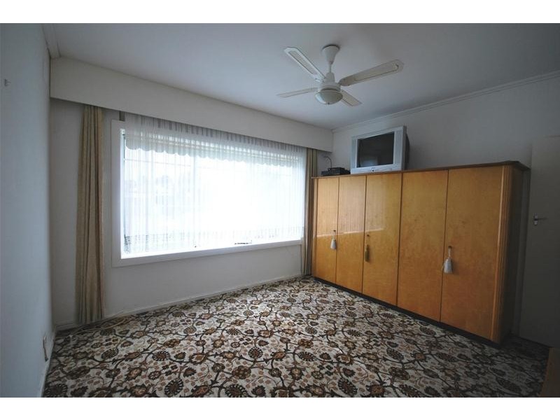 4 Pamela Avenue, Campbelltown SA 5074