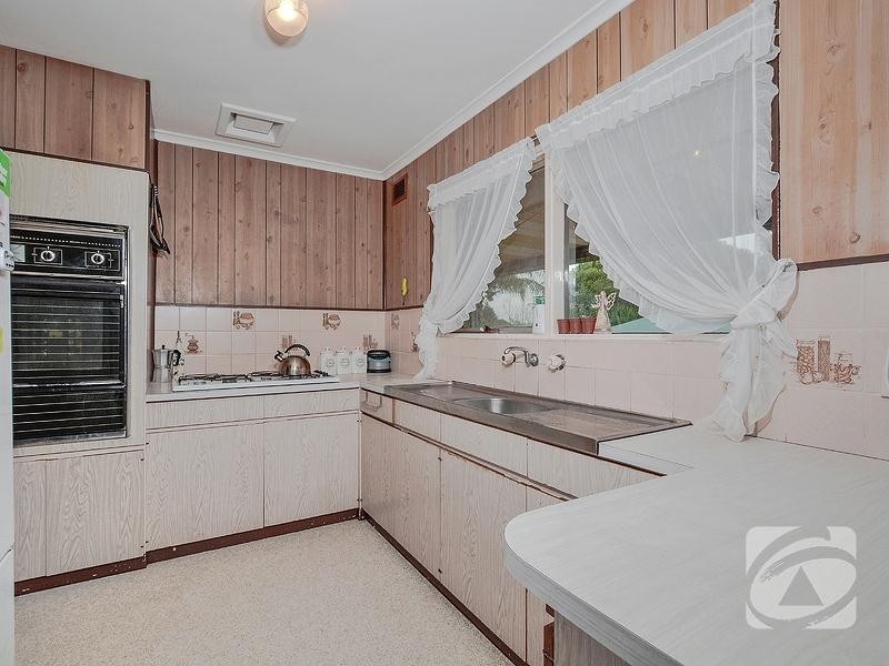 40 Somerset Avenue, Redwood Park SA 5097