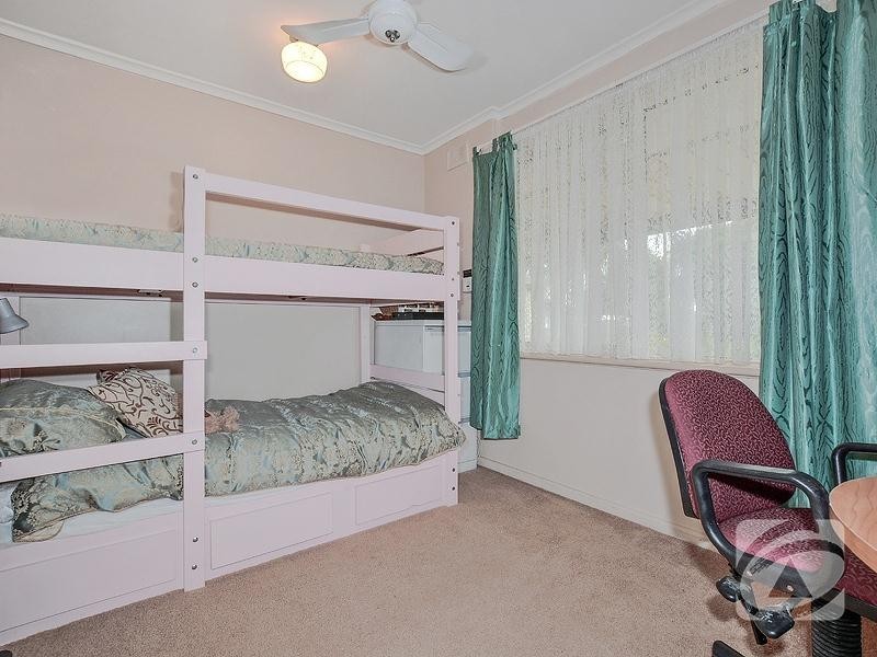 40 Somerset Avenue, Redwood Park SA 5097