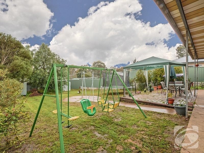 40 Somerset Avenue, Redwood Park SA 5097