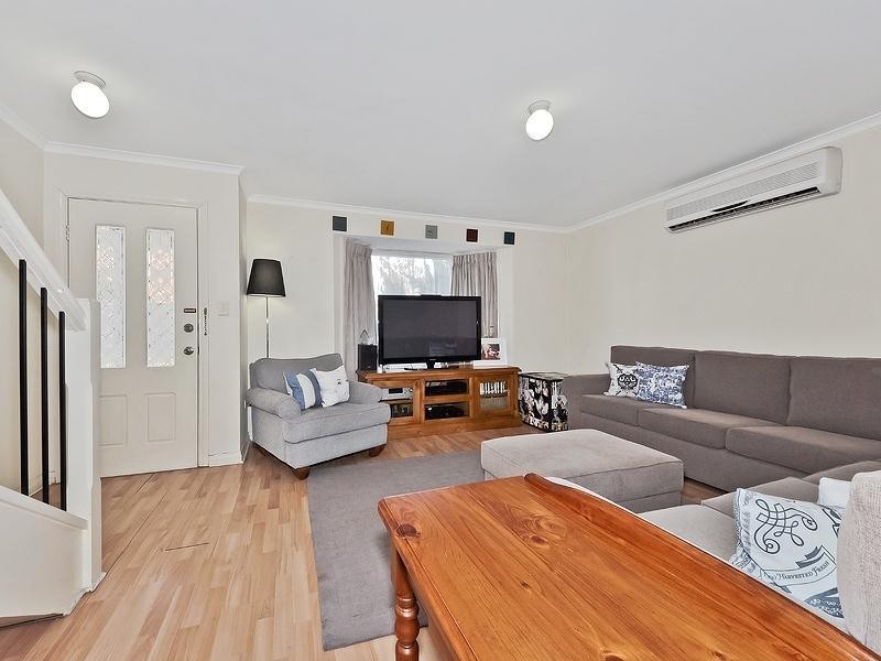 2/6 Leith Court, Wynn Vale SA 5127