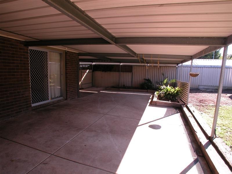 17 Alicante Drive, Wynn Vale SA 5127