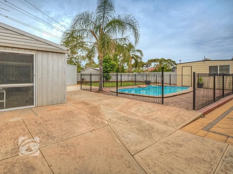 33 Wingate Crescent, Parafield Gardens SA 5107