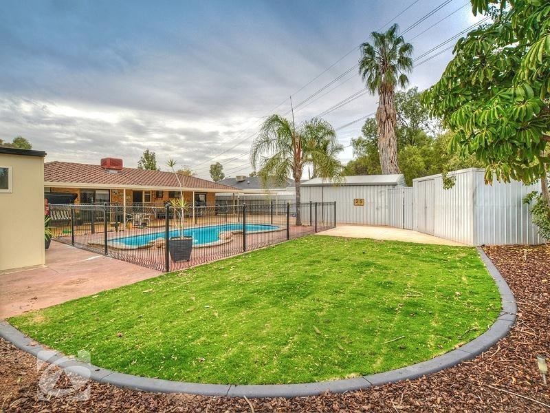 33 Wingate Crescent, Parafield Gardens SA 5107