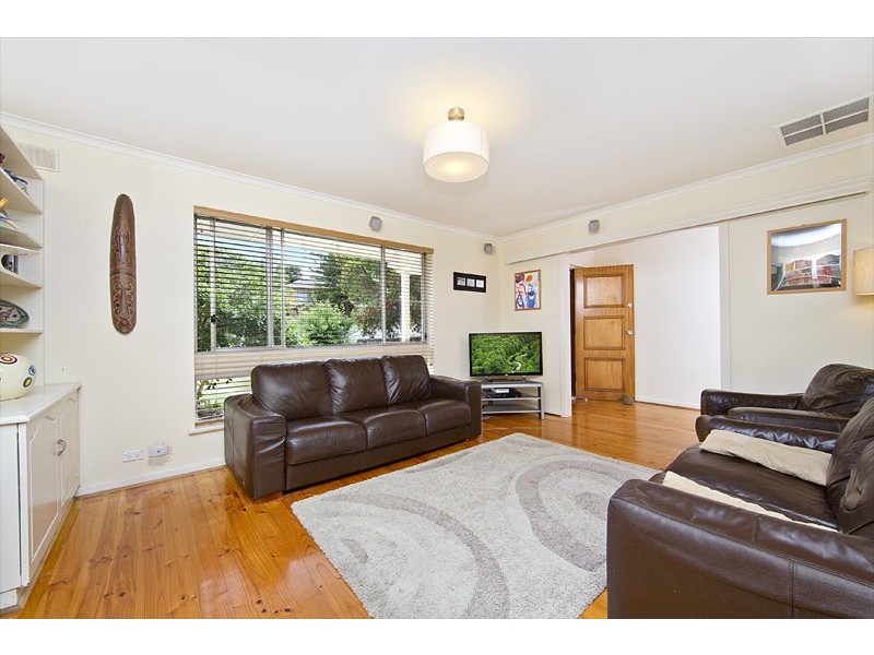 15 Scenic Way, Ridgehaven SA 5097