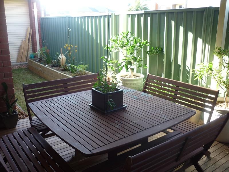 42 Franklin Avenue, Mawson Lakes SA 5095