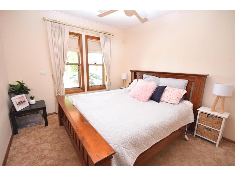 2 Thornbill Close, Tea Tree Gully SA 5091