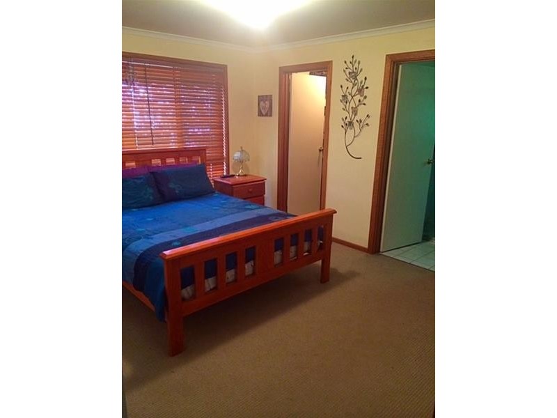 26 Halcyon Avenue, Greenwith SA 5125