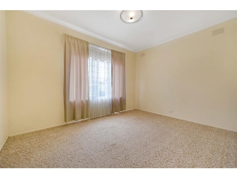 8 Beck Street, Dernancourt SA 5075