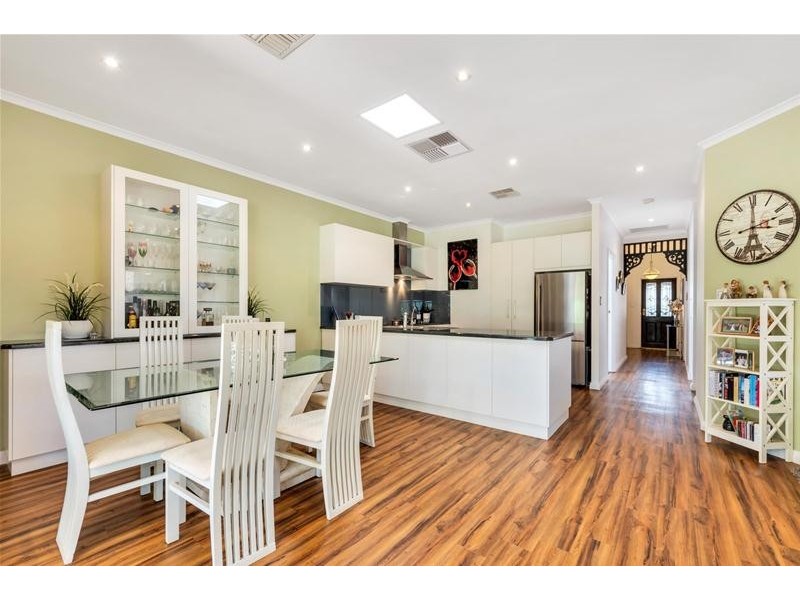 4A Blue Wren Circuit, Mawson Lakes SA 5095