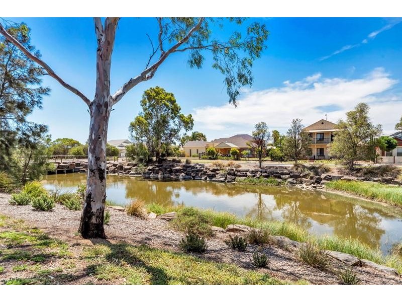 4A Blue Wren Circuit, Mawson Lakes SA 5095