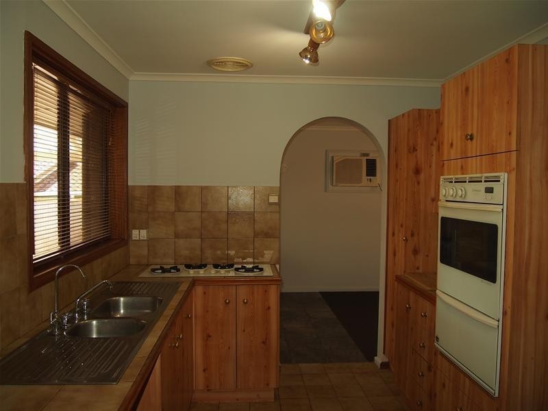 1 Bowen Road, Tea Tree Gully SA 5091